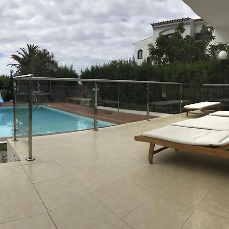 Lightbooking Tarantos Beach Villa Playa Ingles Плая дел Инглес Екстериор снимка