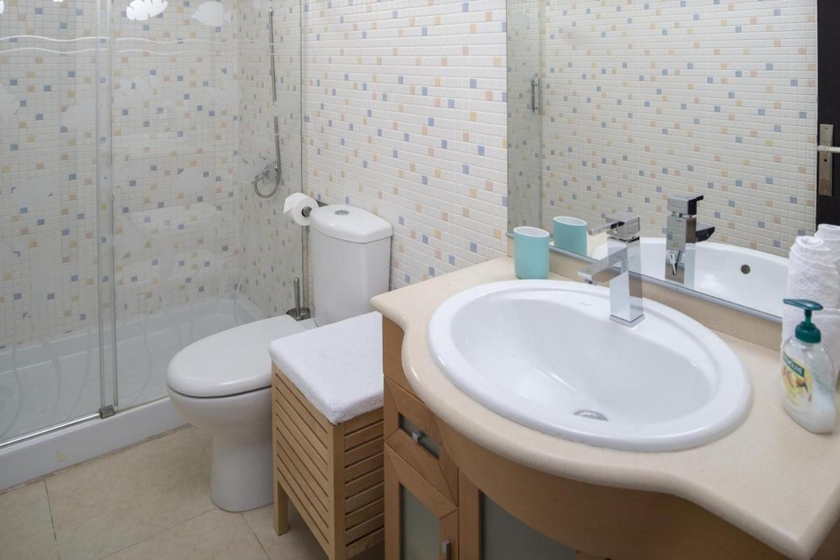 Lightbooking Tarantos Beach Villa Playa Ingles Плая дел Инглес Екстериор снимка